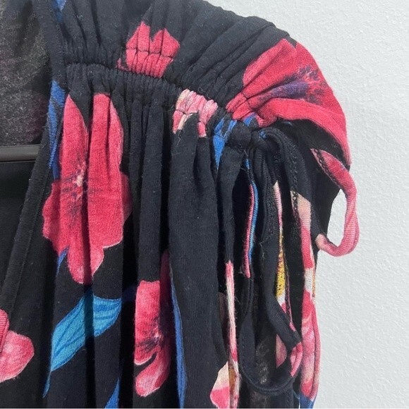 Market & Spruce black floral romper with pockets size medium - Picture 4 of 7